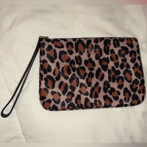 Kate Spade Chelsea Leopard Medium Wristlet Pouch
